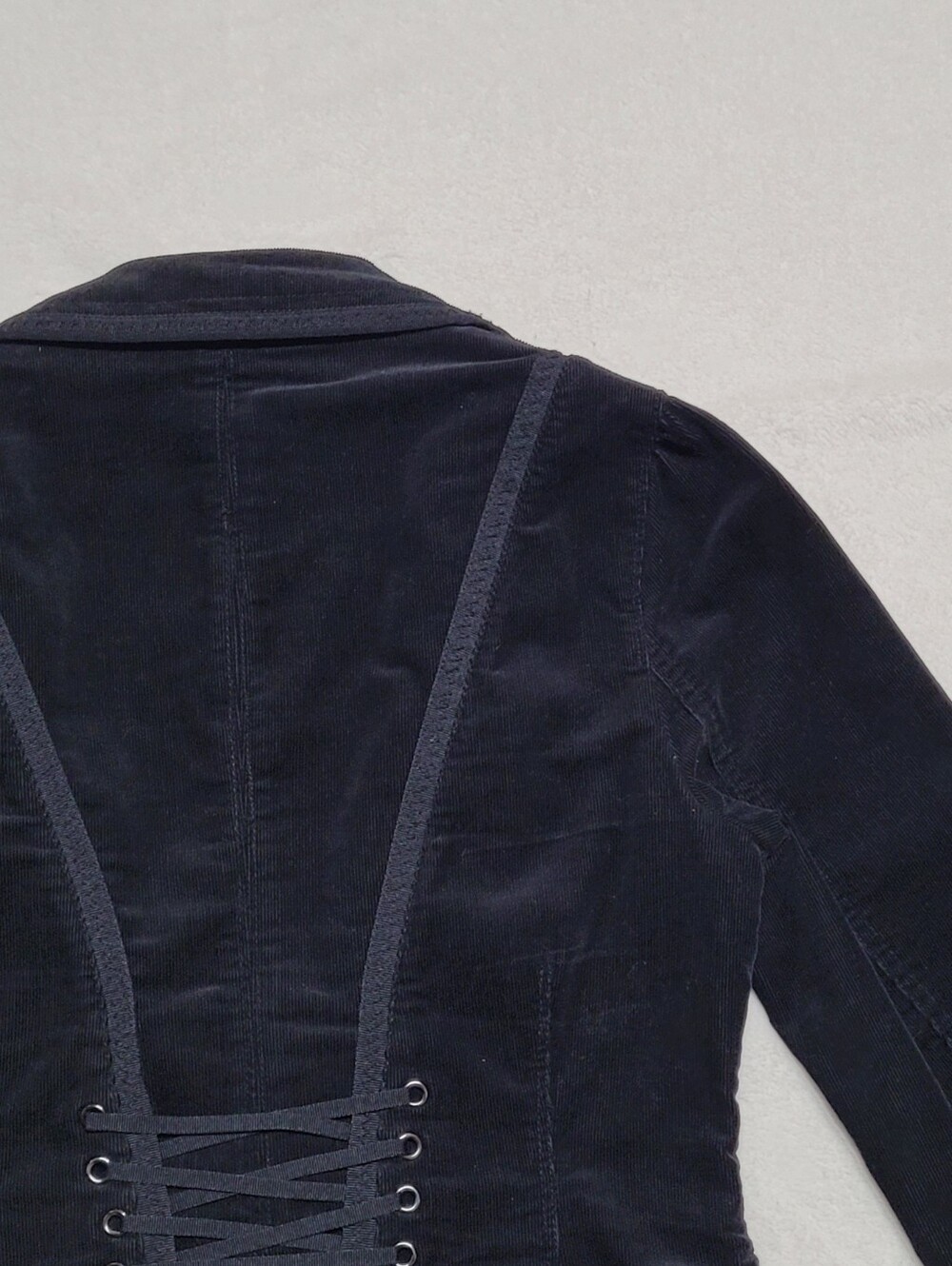 White House Black Market Vintage 90s Black Velvet Corset Style Cropped Jacket 6 - Picture 9 of 14